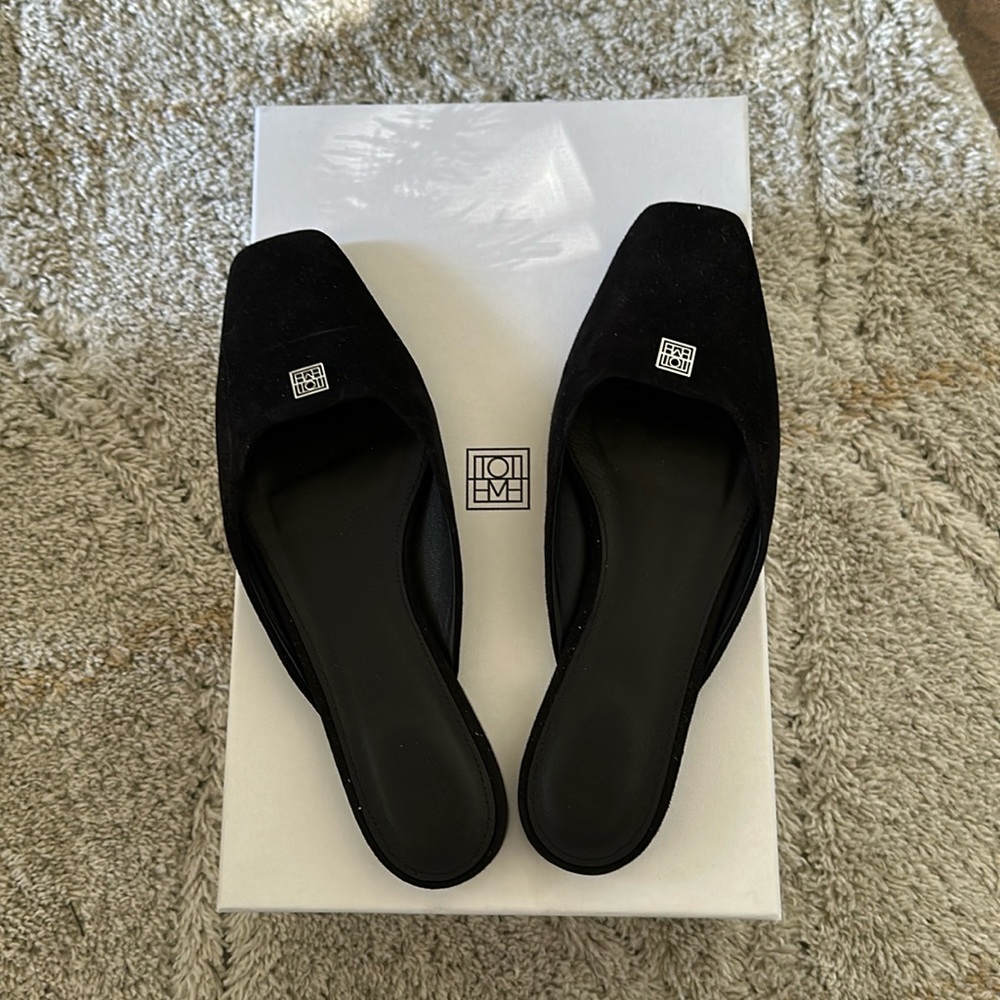 Totems suede mules